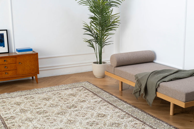 Vintage Distressed Rug Jonval