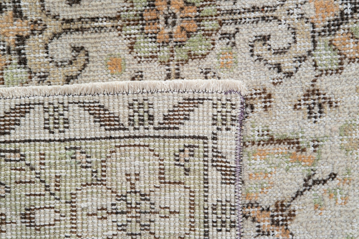 Vintage Distressed Rug Dolren