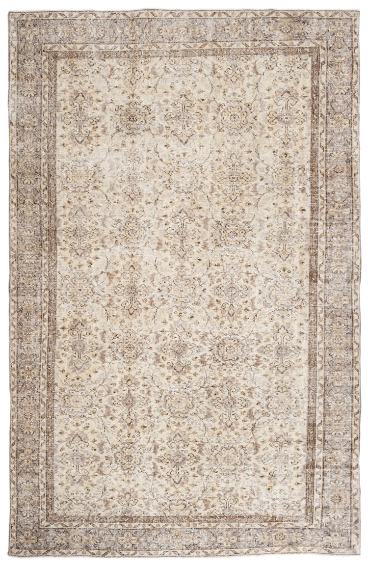 Vintage Distressed Rug Lorbia