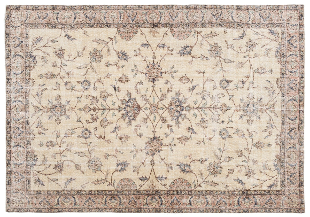 Vintage Distressed Rug Serenya