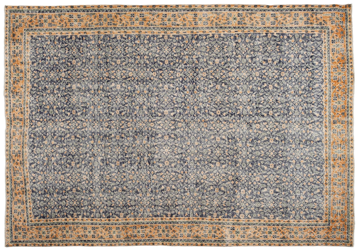 Vintage Distressed Rug Relvan