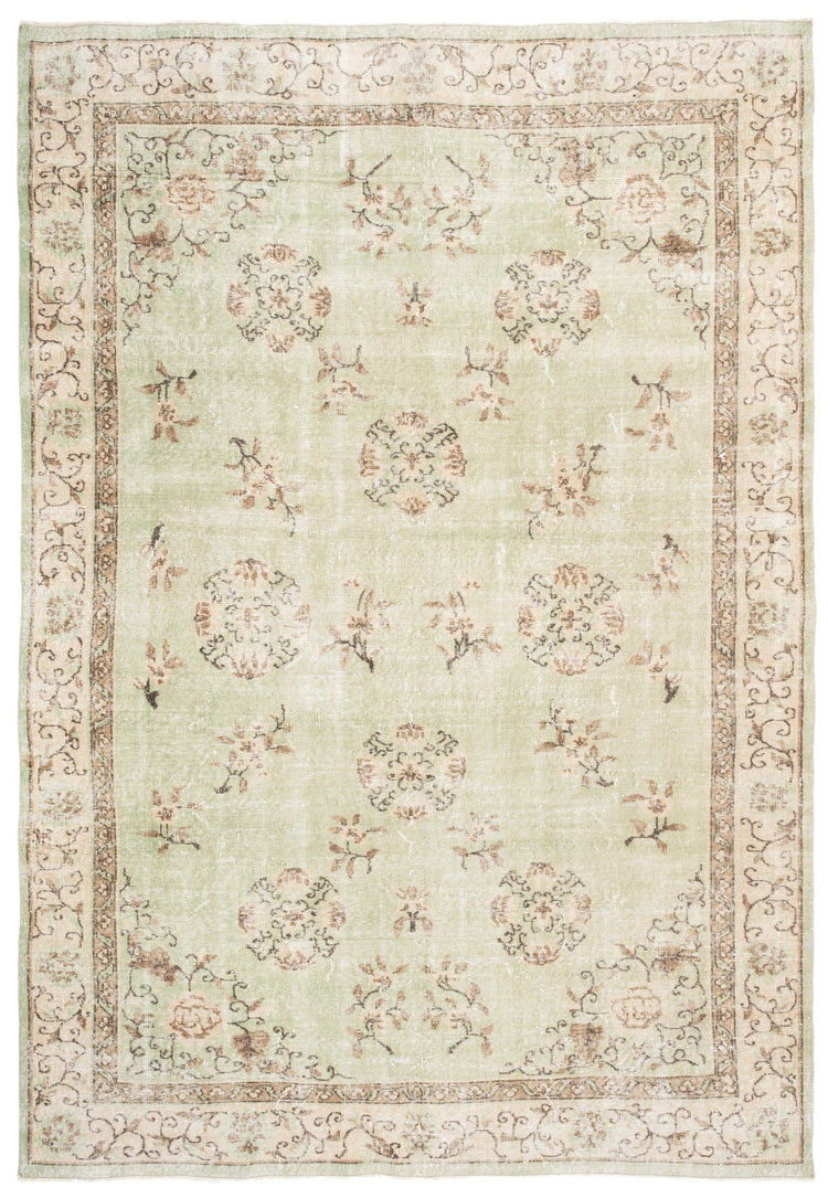 Vintage Distressed Rug Vitan