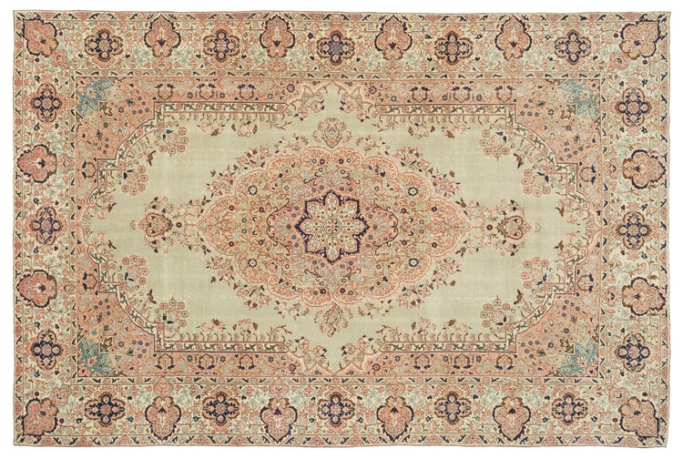 Vintage Distressed Rug Vinnie