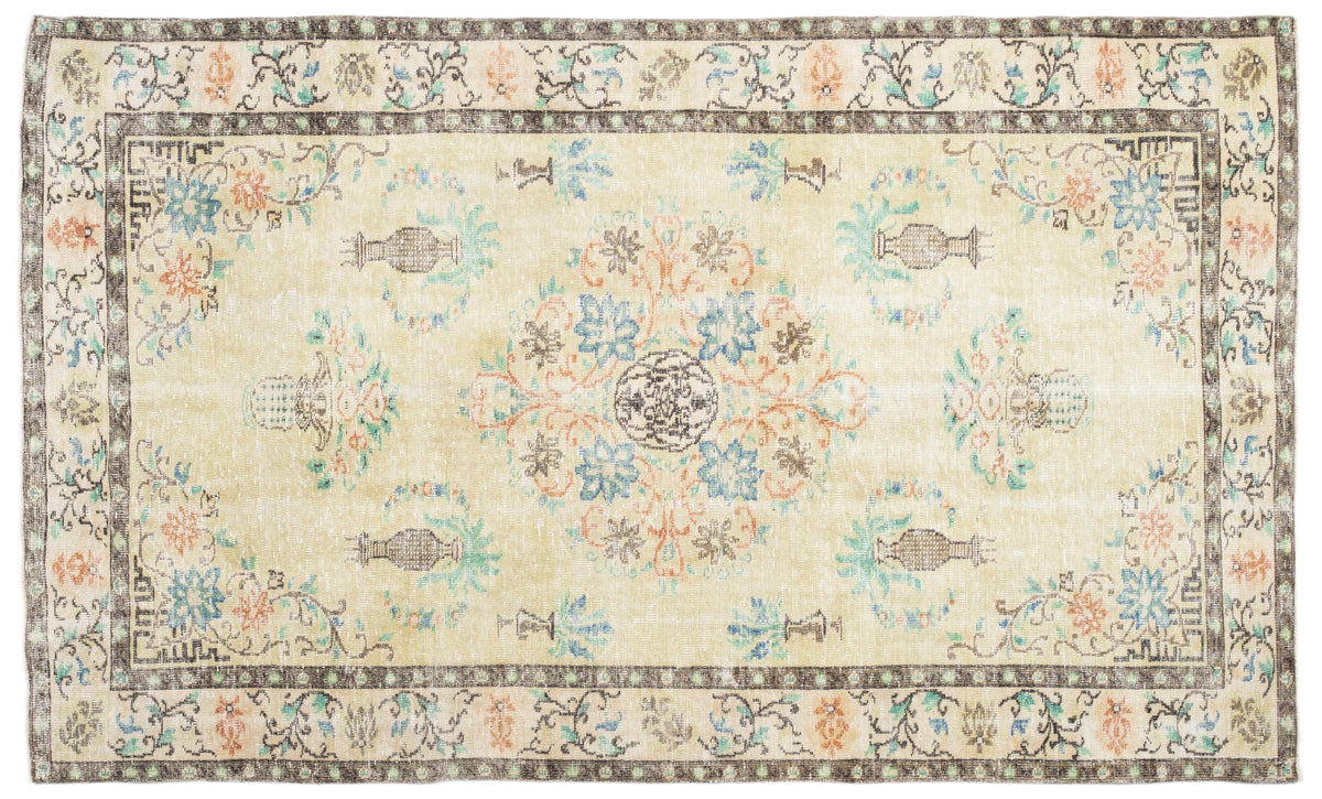 Vintage Distressed Rug Volayne