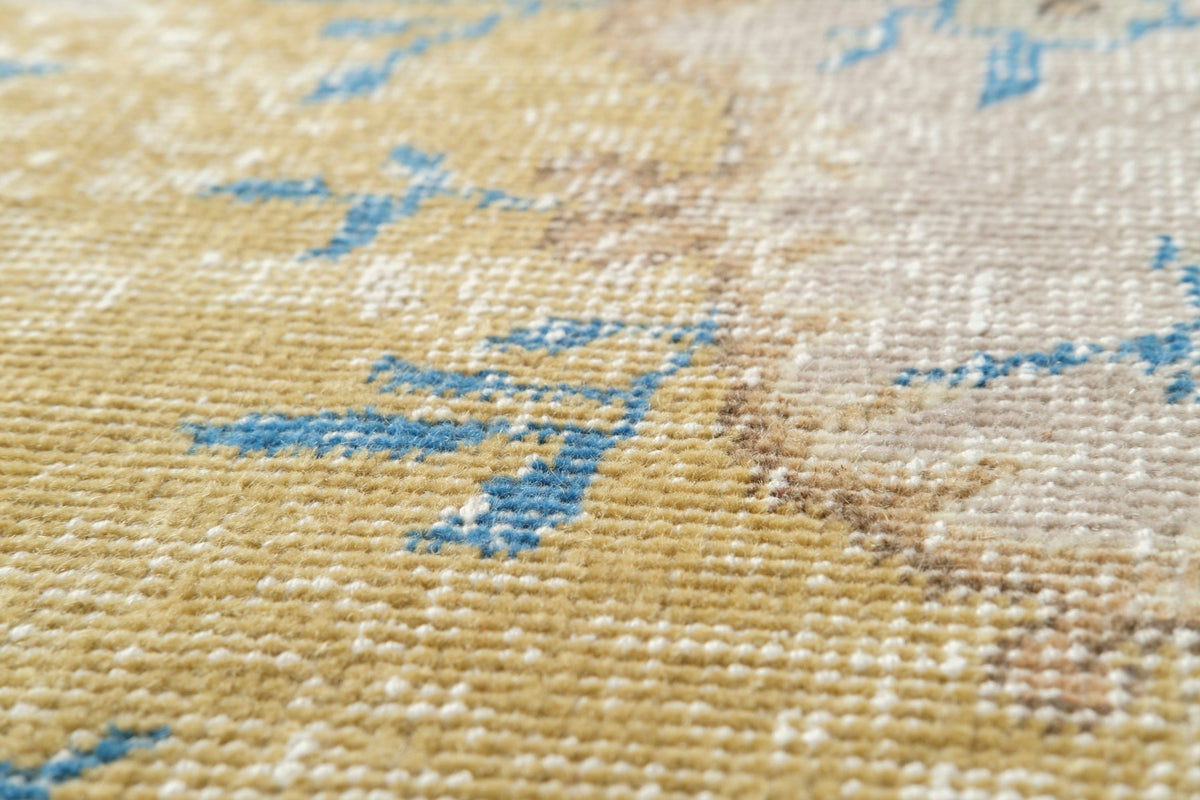 Vintage Distressed Rug Sevli
