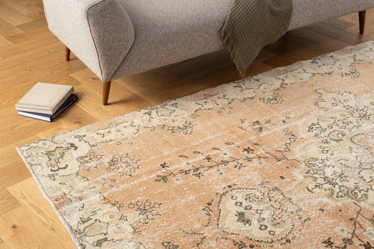 Vintage Persian Rug Rosira