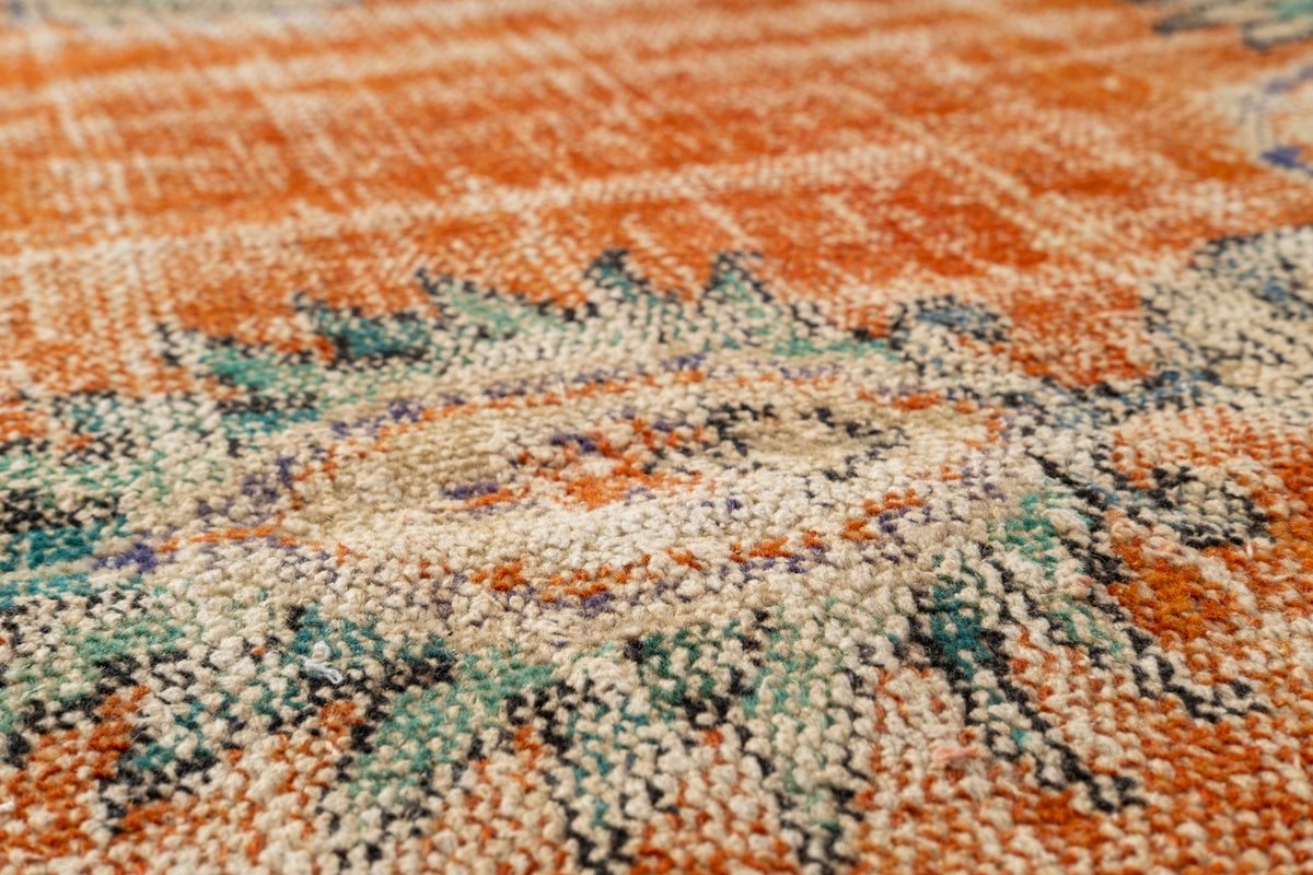 Vintage Distressed Rug Ivran