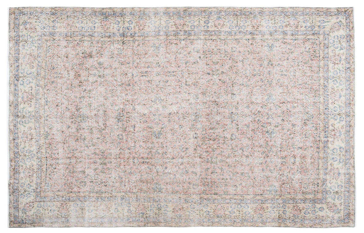 Vintage Distressed Rug Lyanna