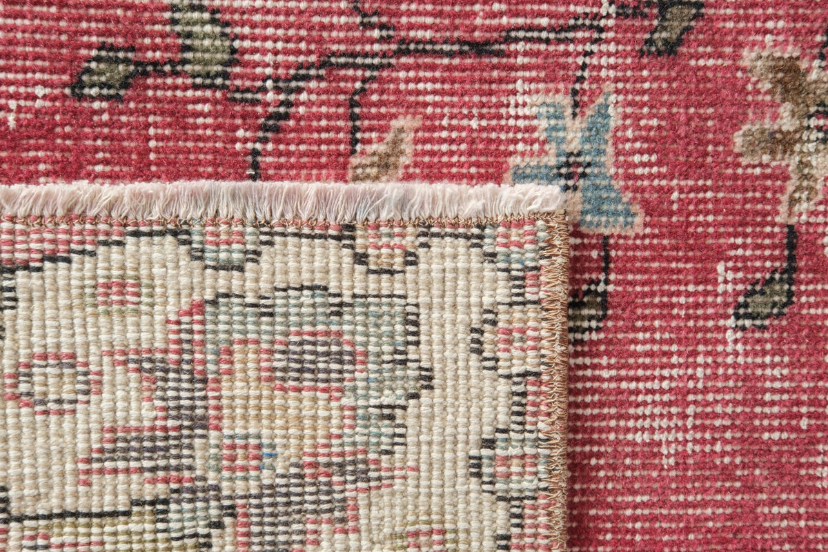 Vintage Distressed Rug Achillefs