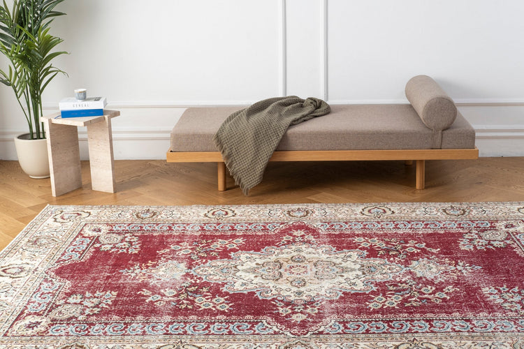Vintage Persian Rug Confi