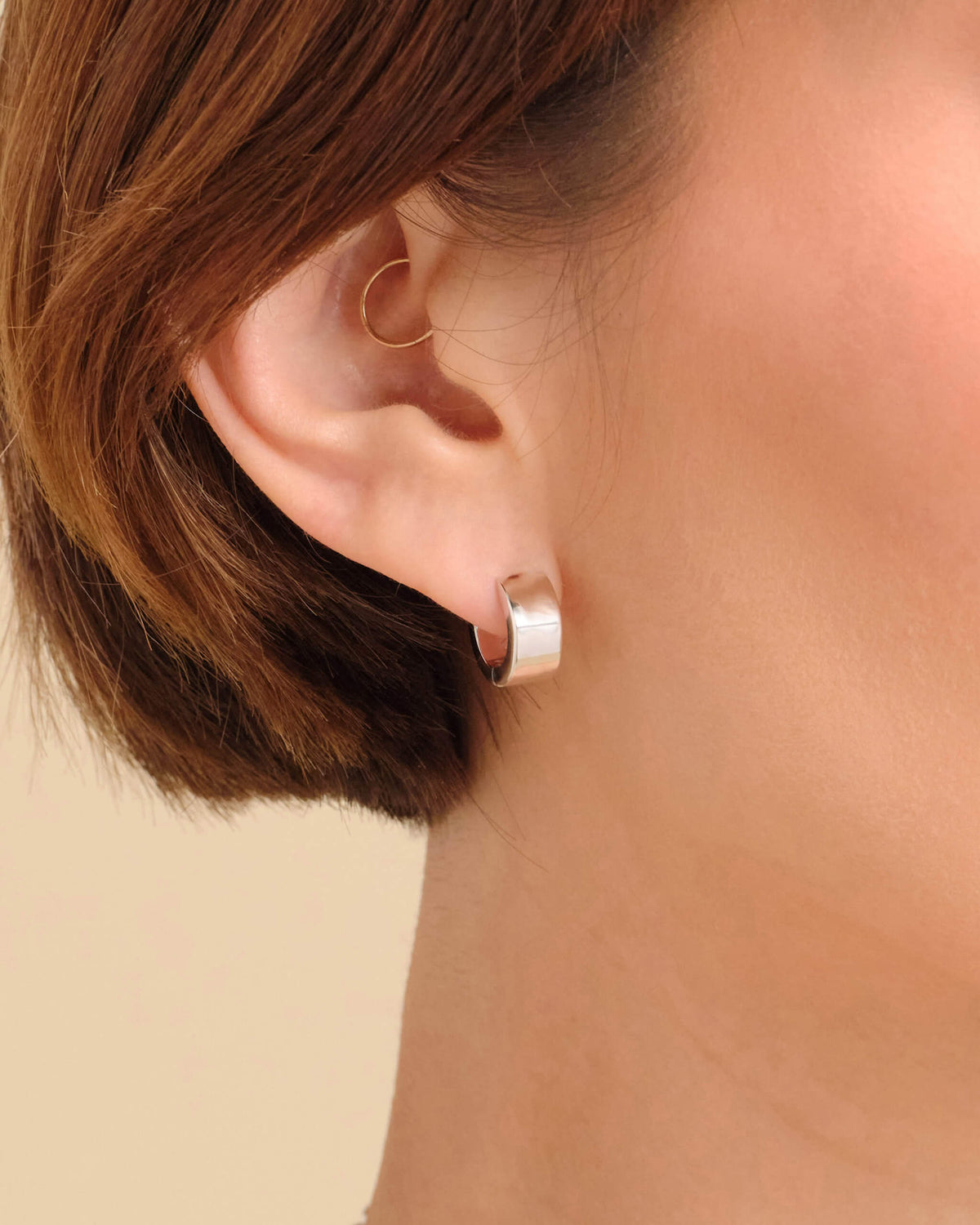 Women's Chunkie Huggie Earrings - Silver - JAXXON