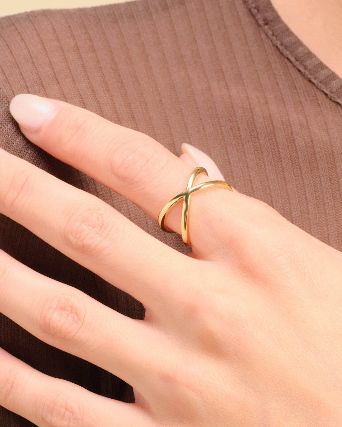 Women's Crossover Ring Gold - JAXXON