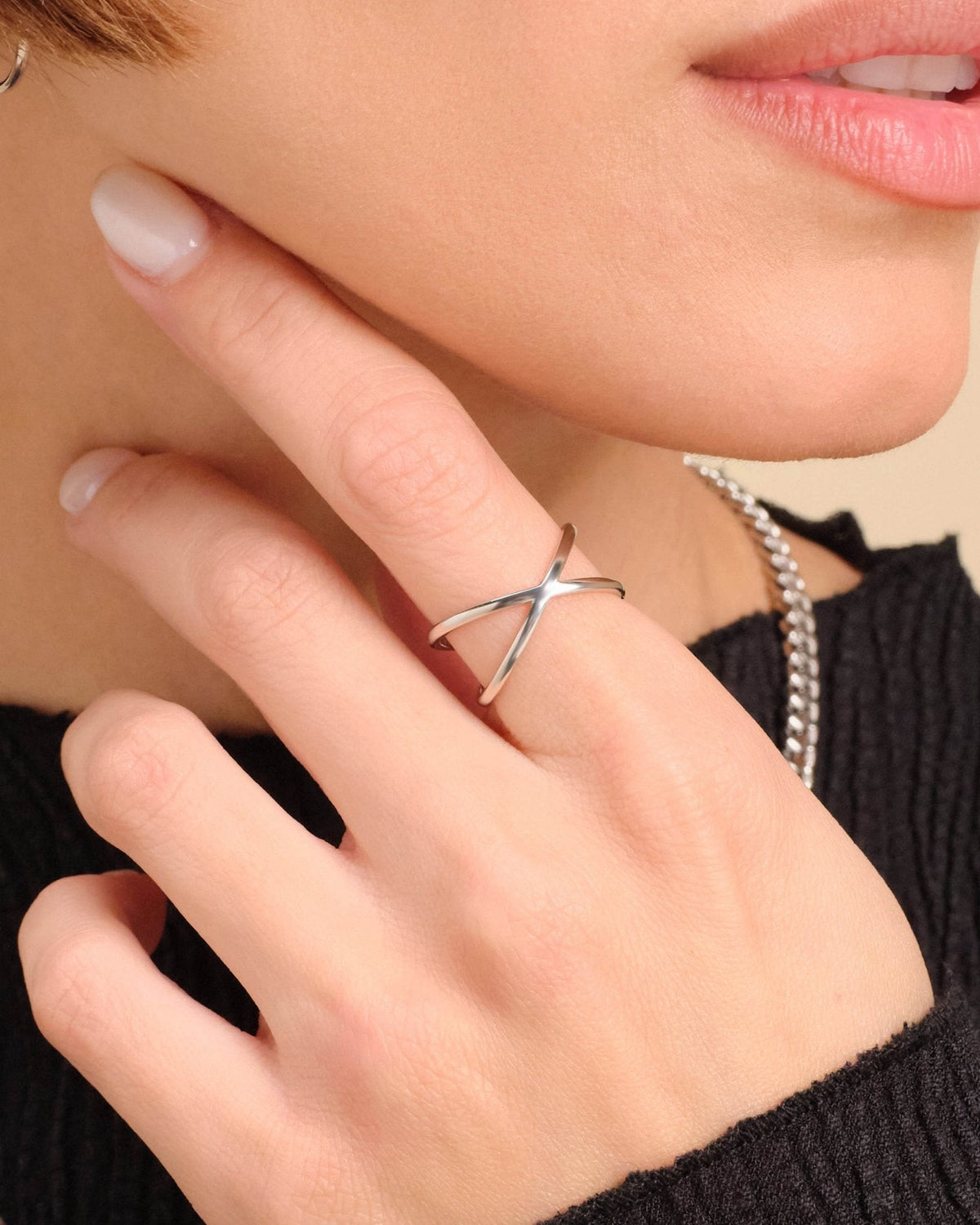 Women's Crossover Ring Silver - JAXXON
