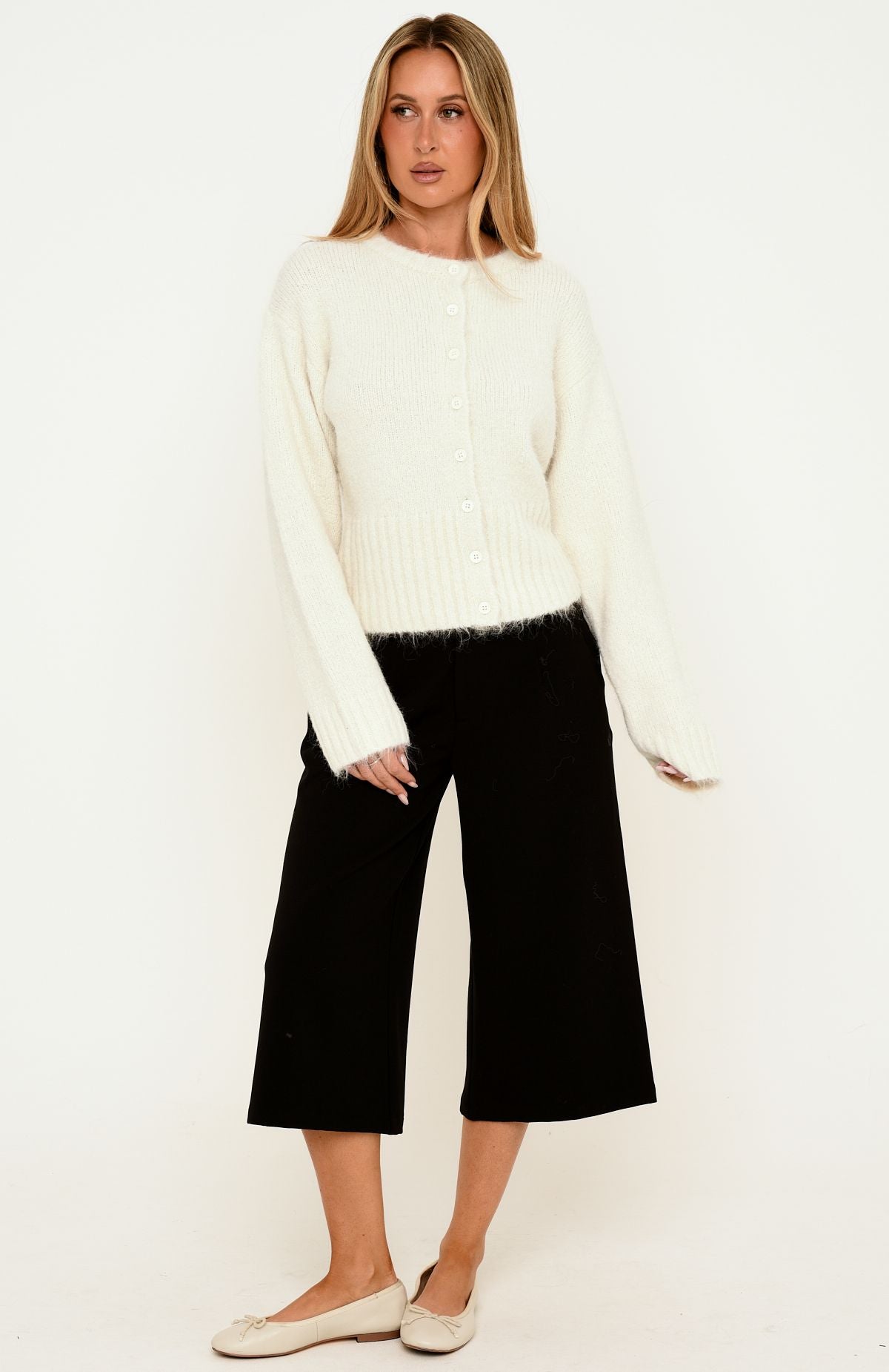 Staying Calm Wide Leg Capri Black