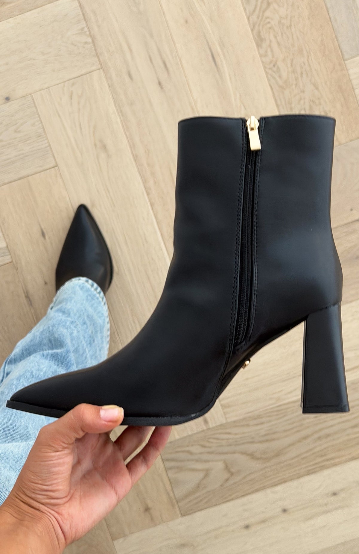 Aflie Ankle Boots Black PU