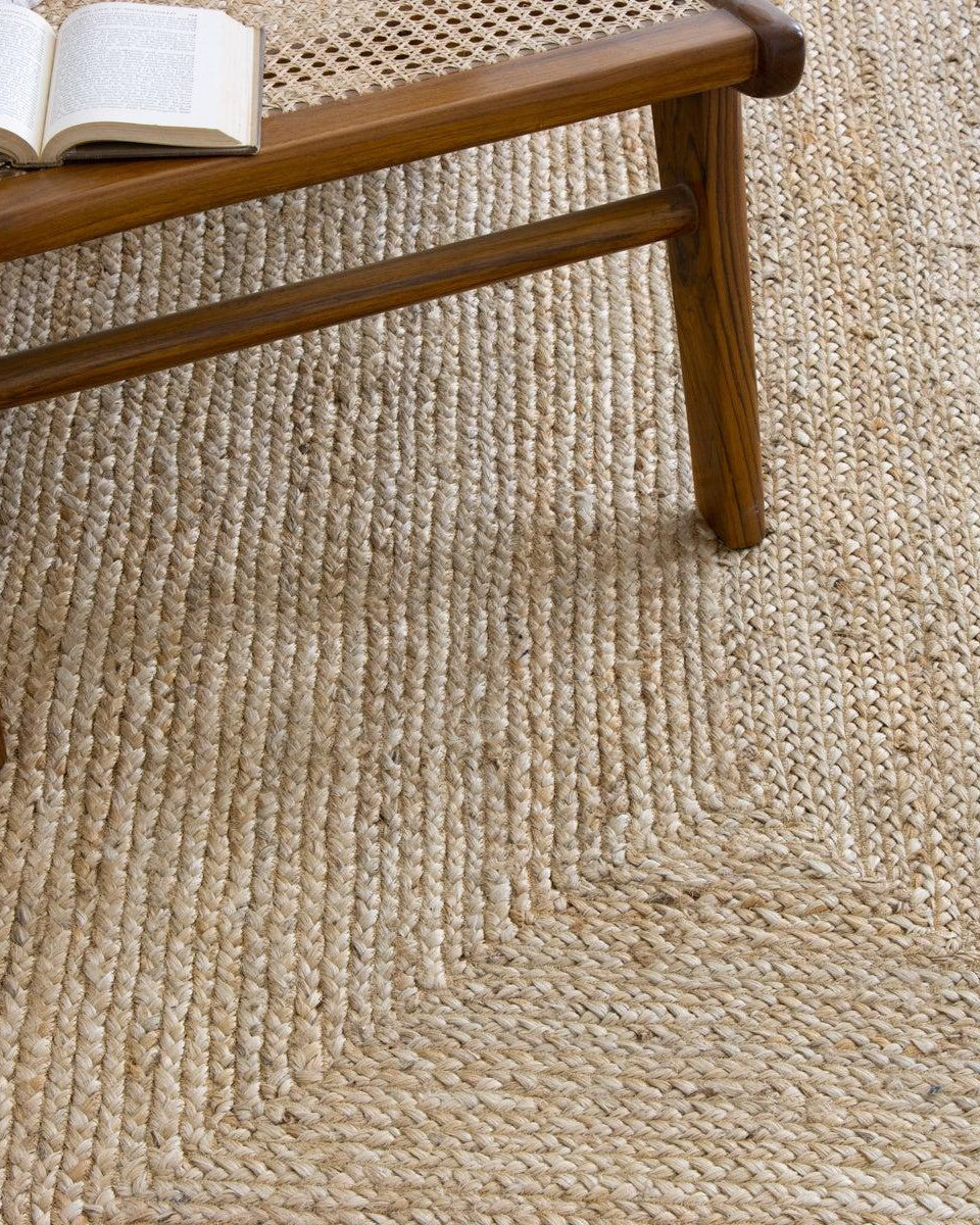 Venus in natural - Custom