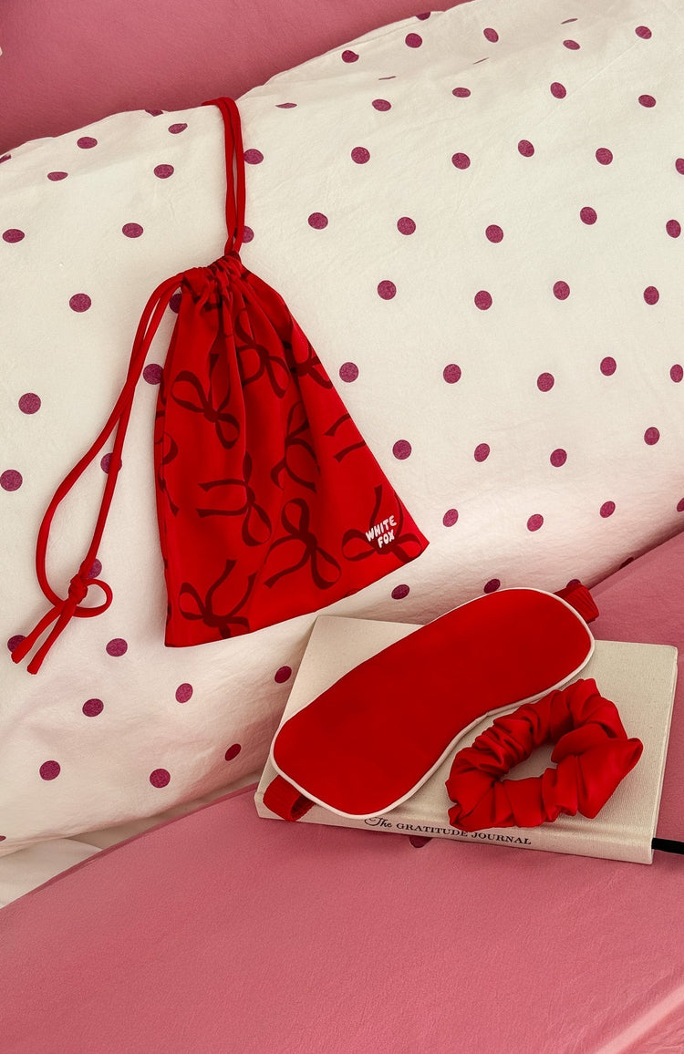 Beauty Sleep Set Red Bows