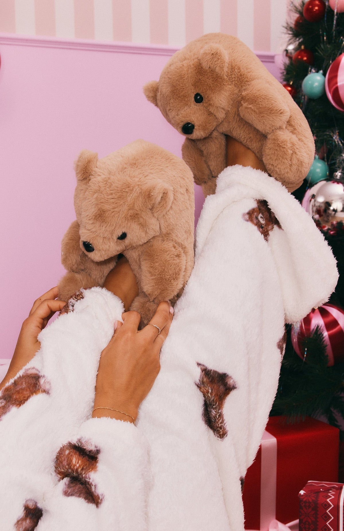 Cinnamon Sugar Slippers Light Brown