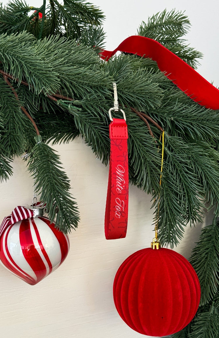 Nael Strap Keychain Red Bows